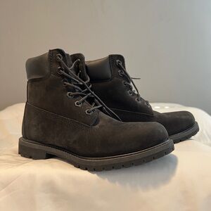 Black 6” Premium Timberland boots